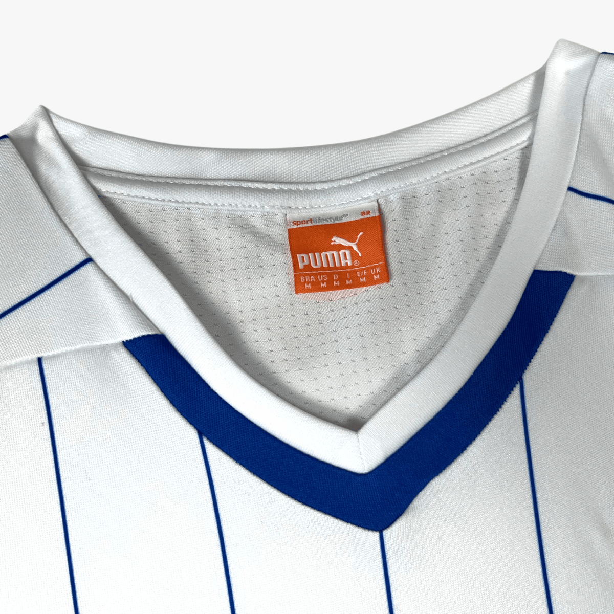 Retro Italy 2014-2015 Away football jersey by Puma, size M | Nostalgic Football Shirts