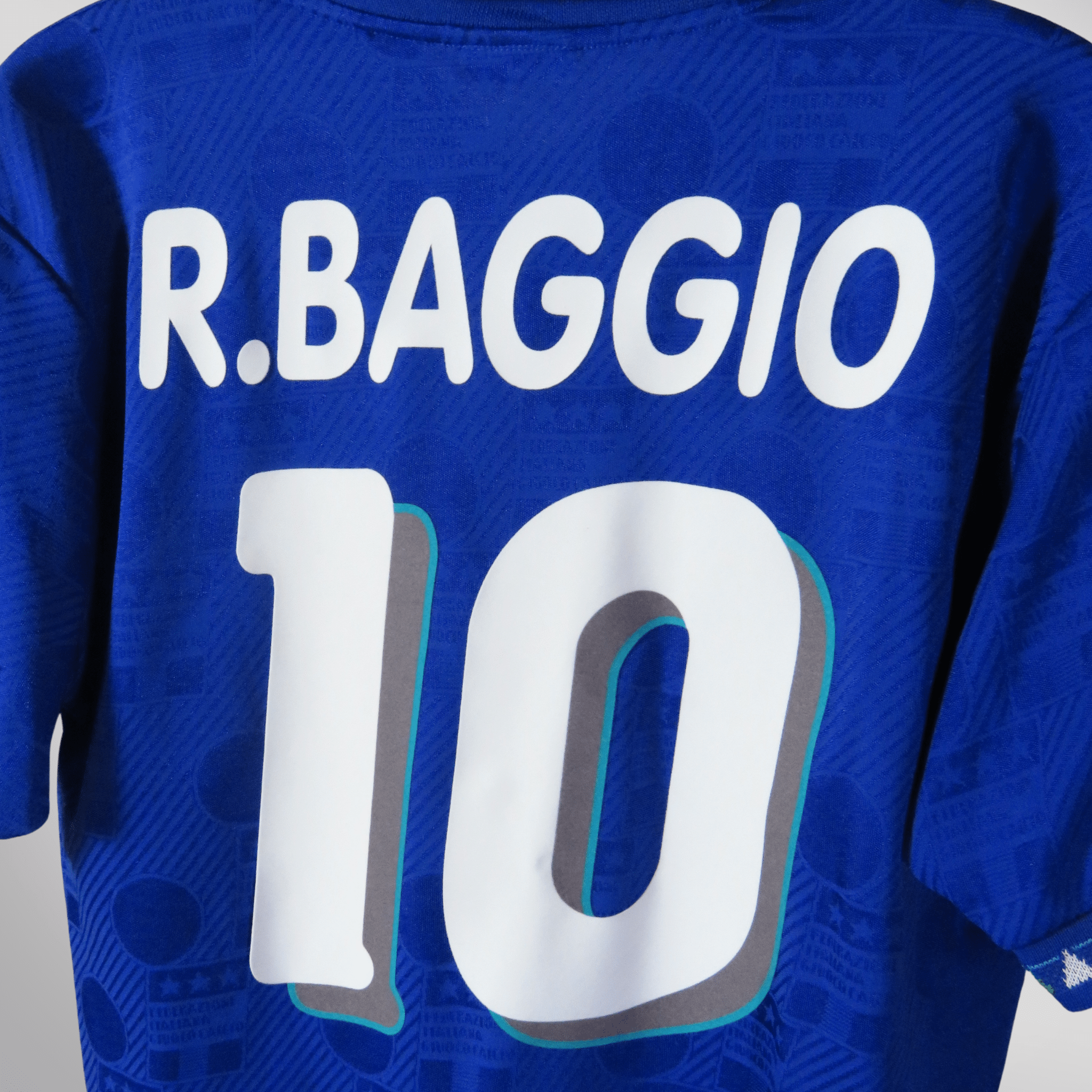 Italy 1994 Home Baggio #10 Shirt M