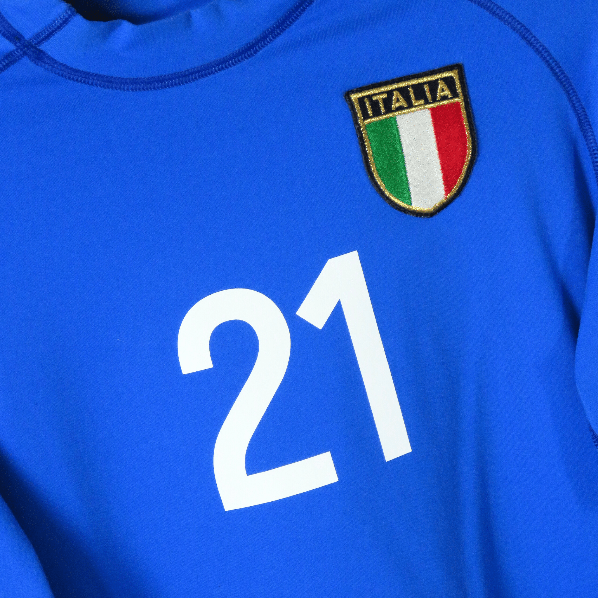 Italy 2002-03 Home Vieri #21 Shirt L