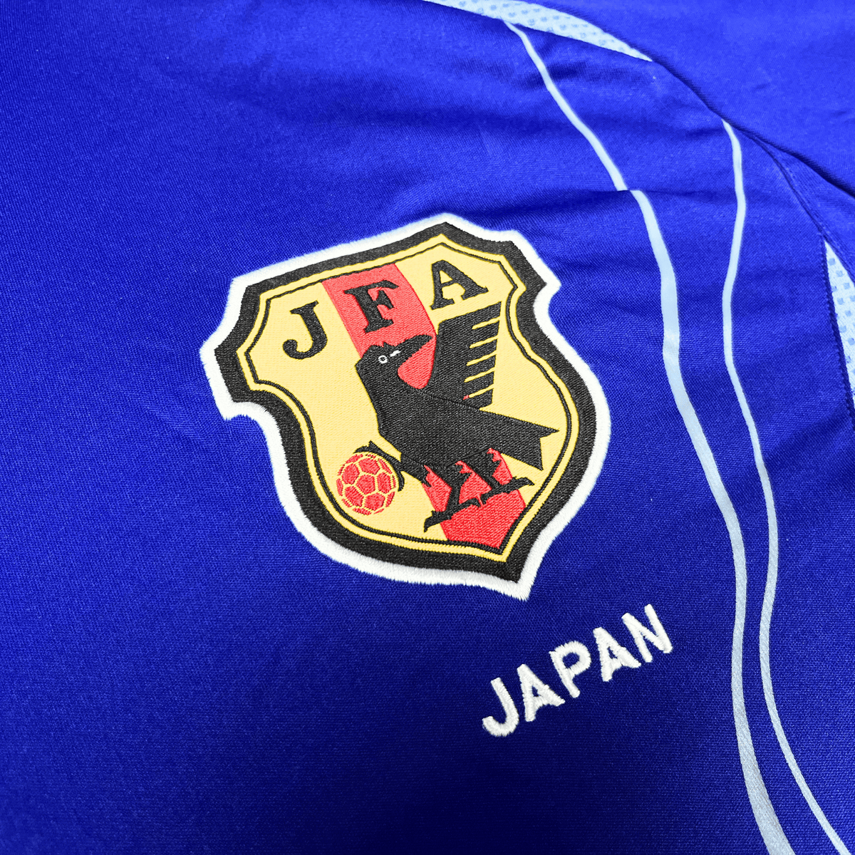 Original Japan 2006-2008 Home football shirt, size XL | Nostalgic Football Shirts