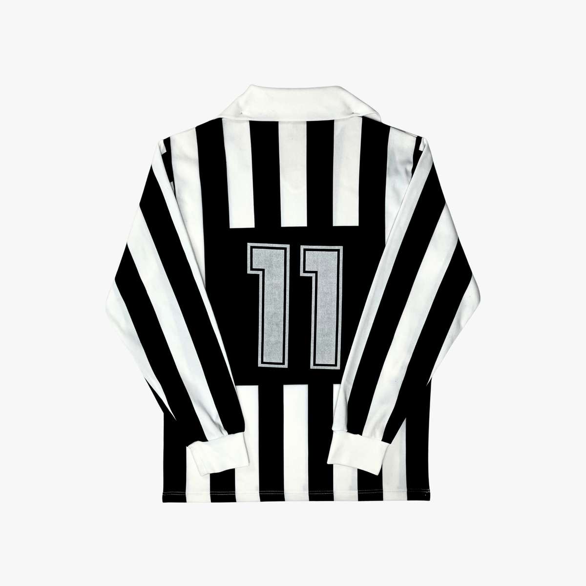 Authentic Kappa Juventus 1989-1990 Home longsleeve shirt, number 11 on the back, size S | Nostalgic Football Shirts