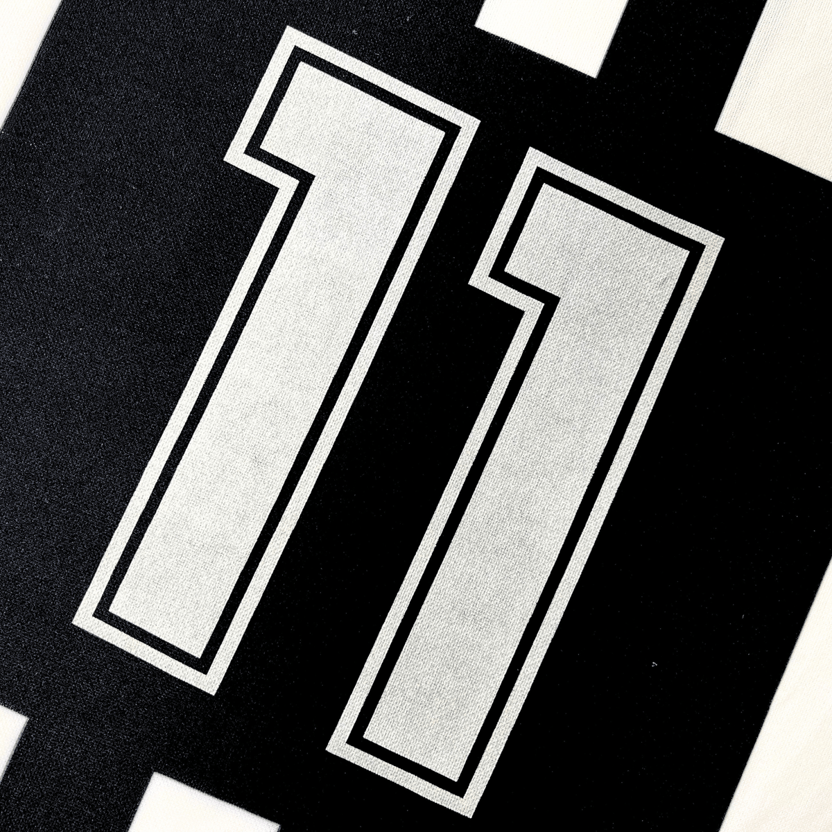 Retro Juventus 1989-1990 Home longsleeve football jersey by Kappa, number 11, size S | Nostalgic Football Shirts