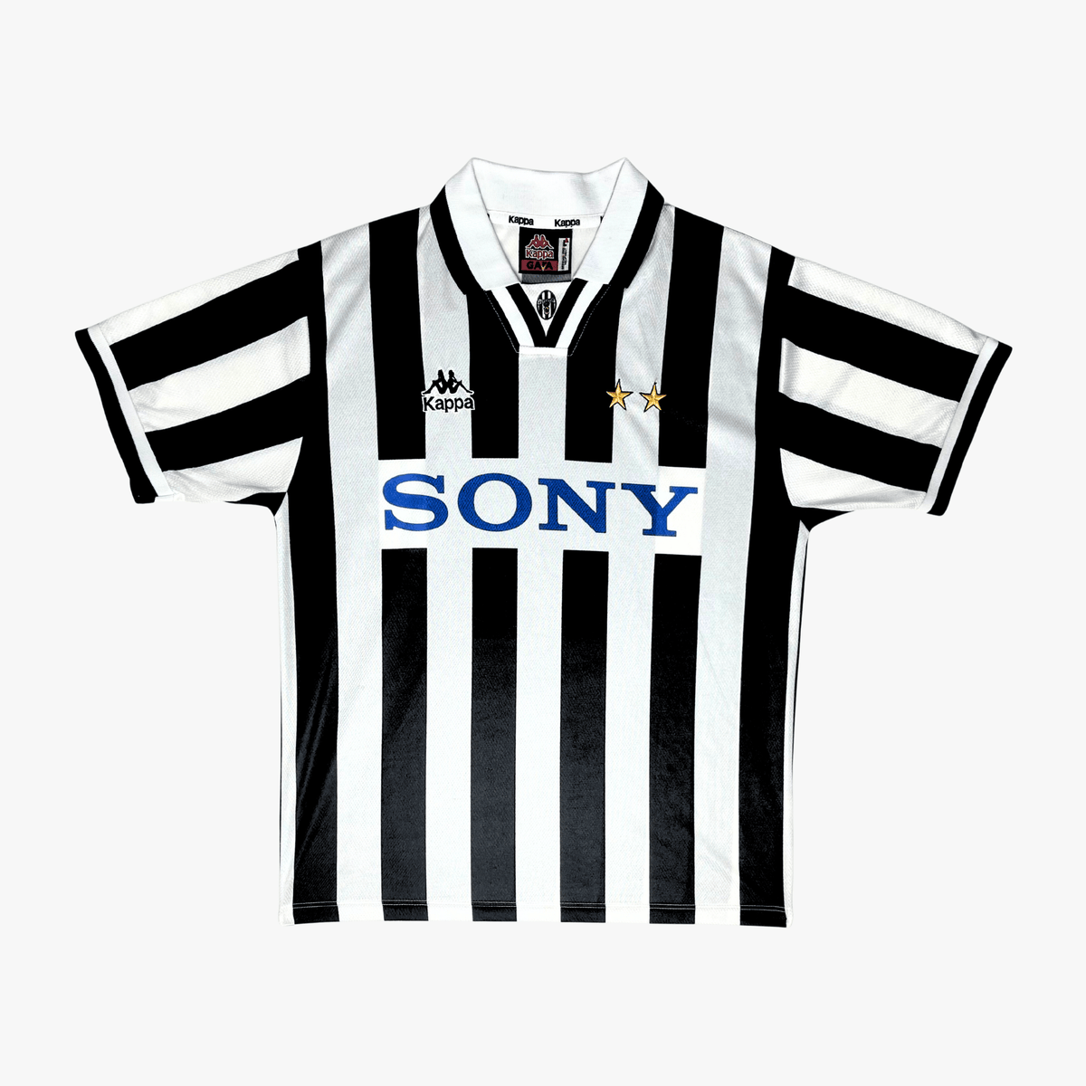 Vintage Juventus 1996-1997 Home football shirt, size L | Nostalgic Football Shirts