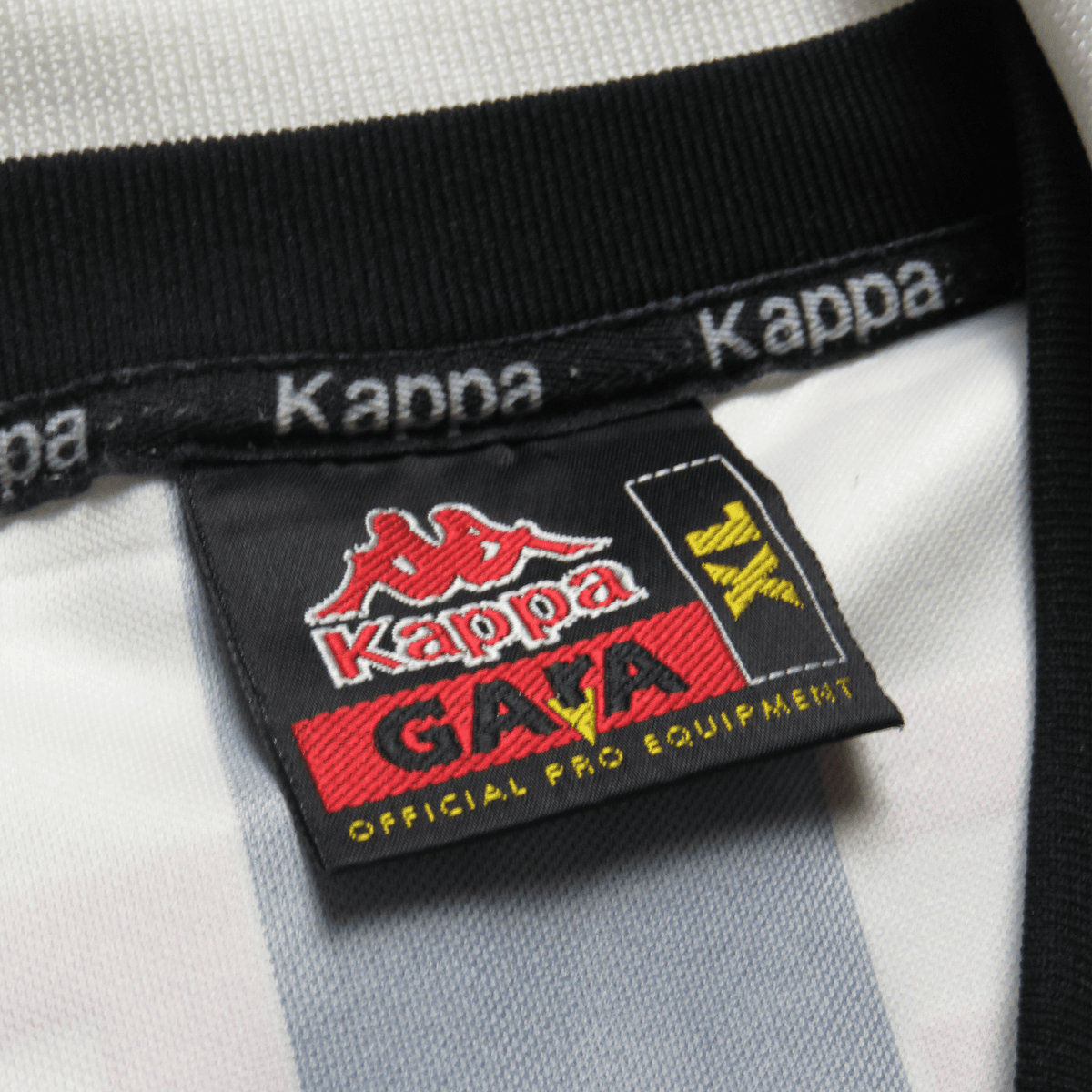 Authentic Kappa Juventus 1998-1999 Home longsleeve shirt, Henry 6 on the back, size XL | Nostalgic Football Shirts