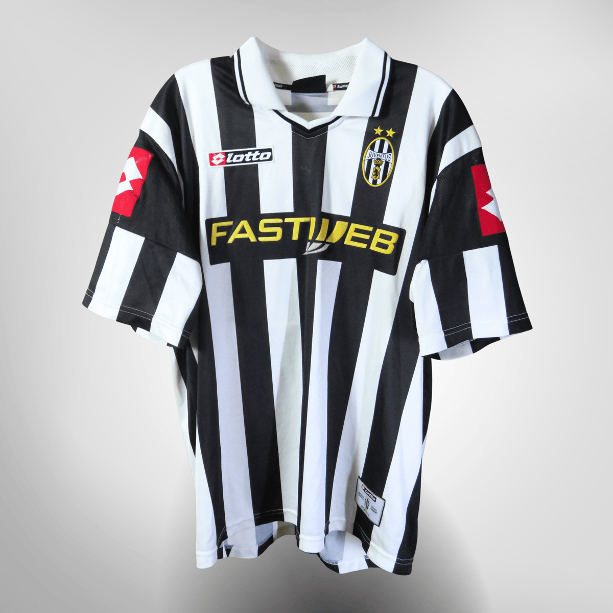 Authentic Lotto Juventus 2001-2002 Home shirt, Del Piero 10 on the back, size XL | Nostalgic Football Shirts