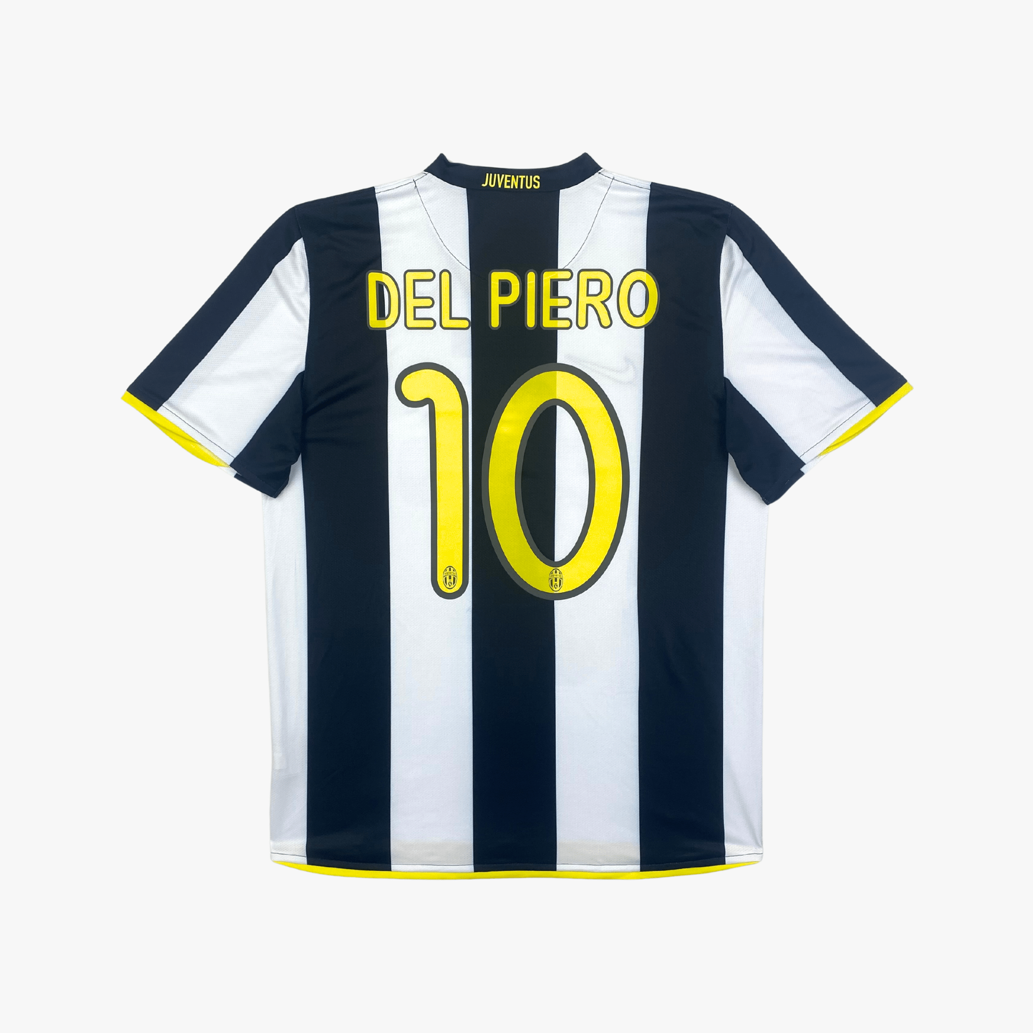 Vintage Juventus 2008-2009 Home football shirt with Del Piero 10 print, size M | Nostalgic Football Shirts