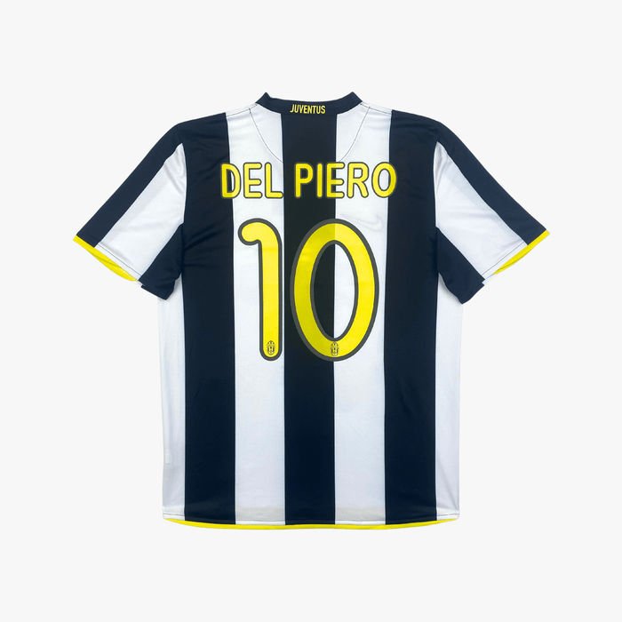 Vintage Juventus 2008-2009 Home football shirt with Del Piero 10 print, size M | Nostalgic Football Shirts