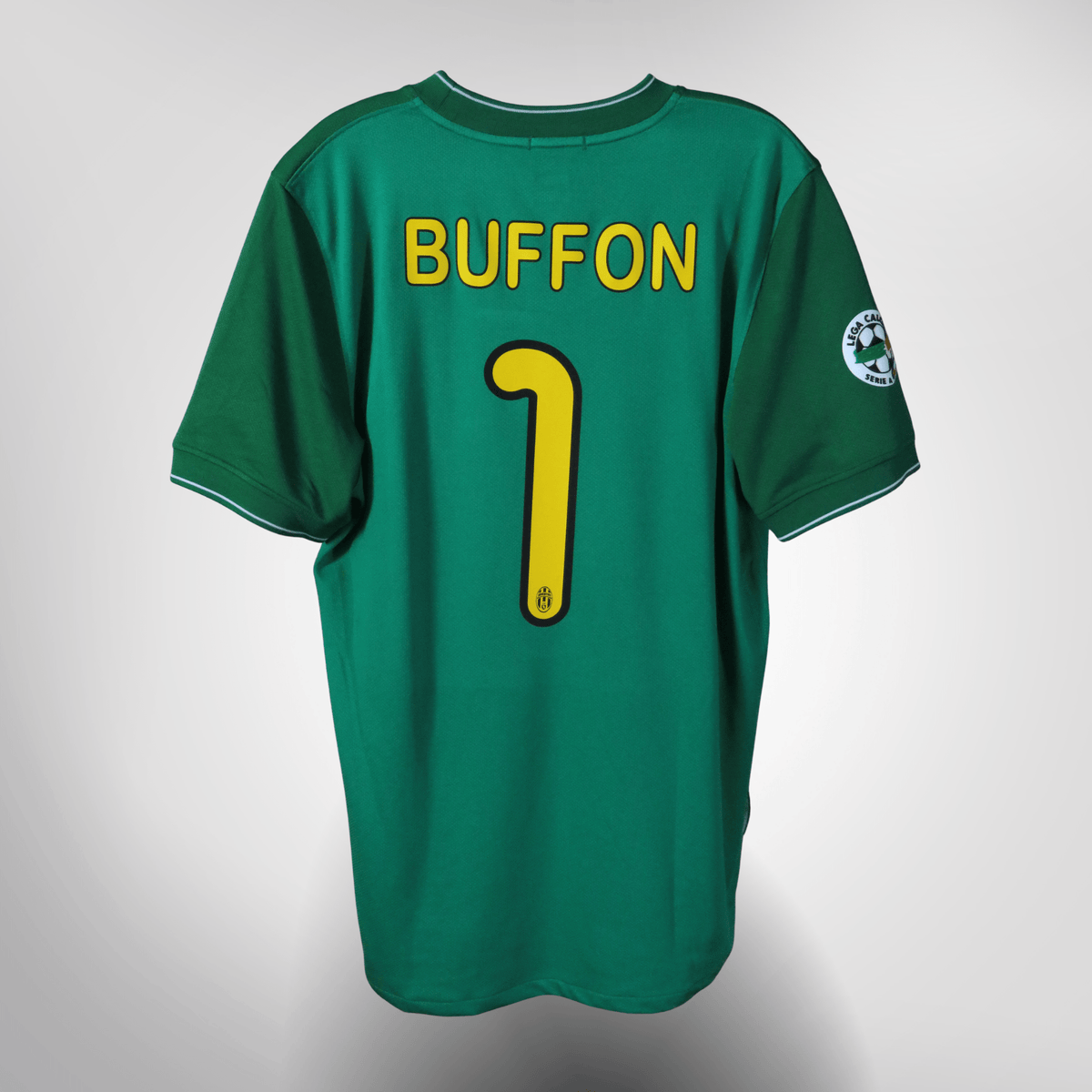 Vintage Juventus 2009-2010 Goalkeeper football shirt with Buffon 1 print, size L | Nostalgic Football Shirts