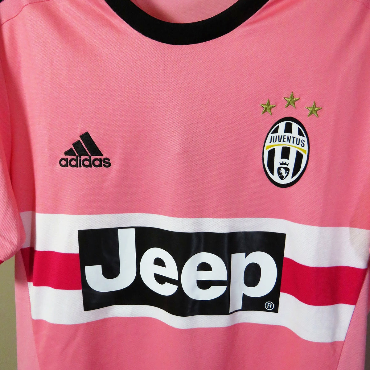 Juventus 2015-2016 Away BNWT shirt, Pogba 10, Adidas, size M, product code S12846 | Nostalgic Football Shirts