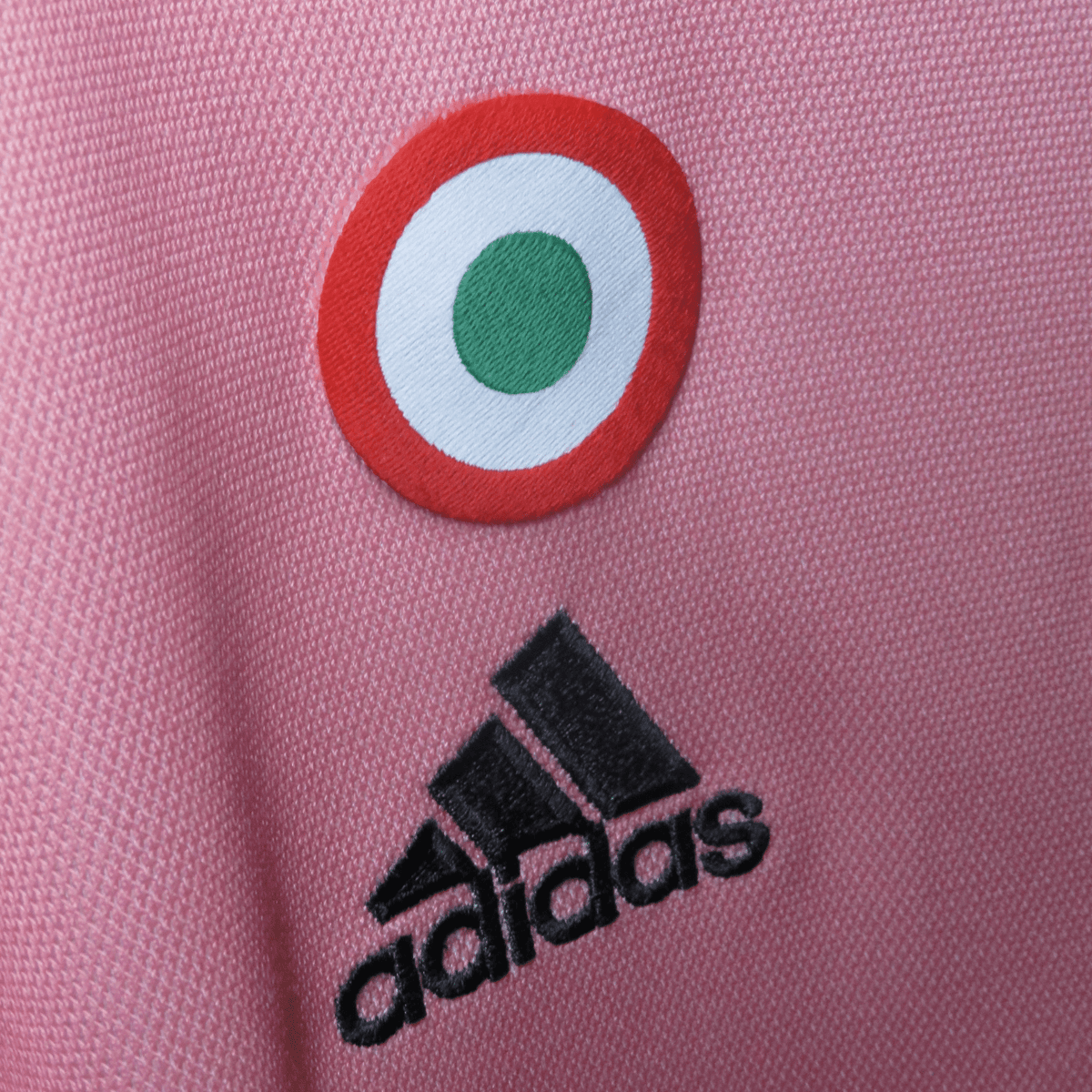 Vintage Juventus 2015-2016 Away football shirt with Pogba 10 print, size XL | Nostalgic Football Shirts