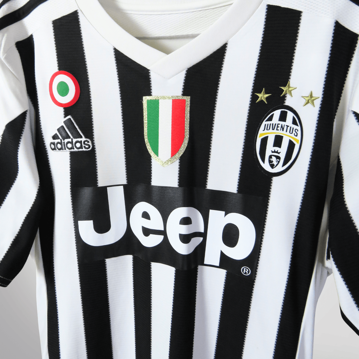 Original Juventus 2015-2016 Home football shirt, size M, Pogba 10 | Nostalgic Football Shirts