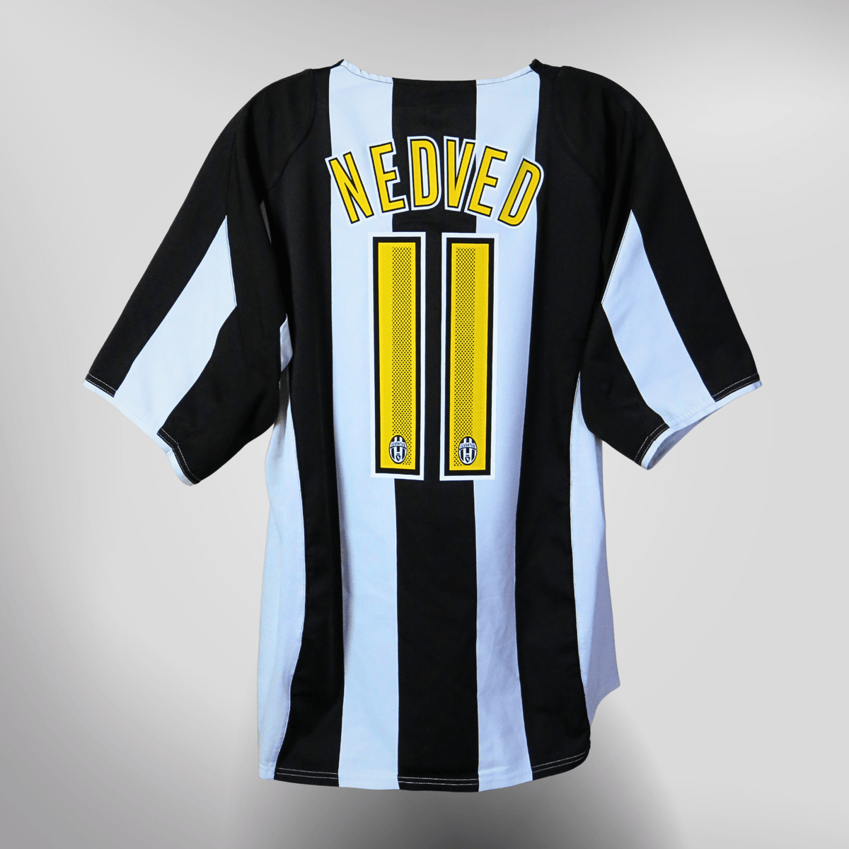 Juventus 2004-05 Home Nedved #11 Shirt XL