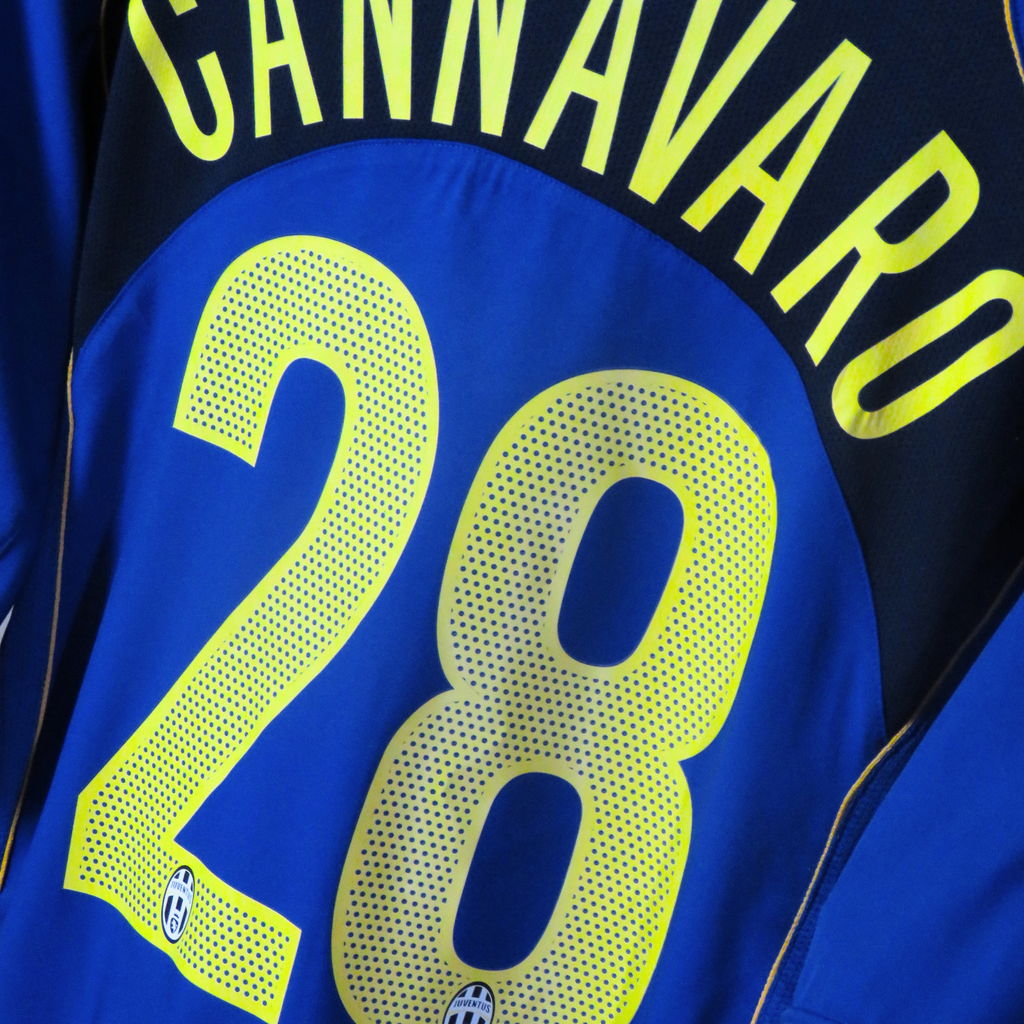 Juventus 2004-05 Third Cannavaro #28 Shirt XL