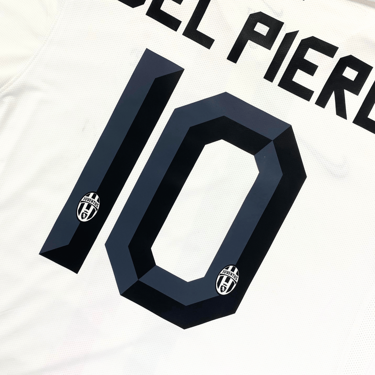 Juventus 2010-12 Away Del Piero #10 Shirt M