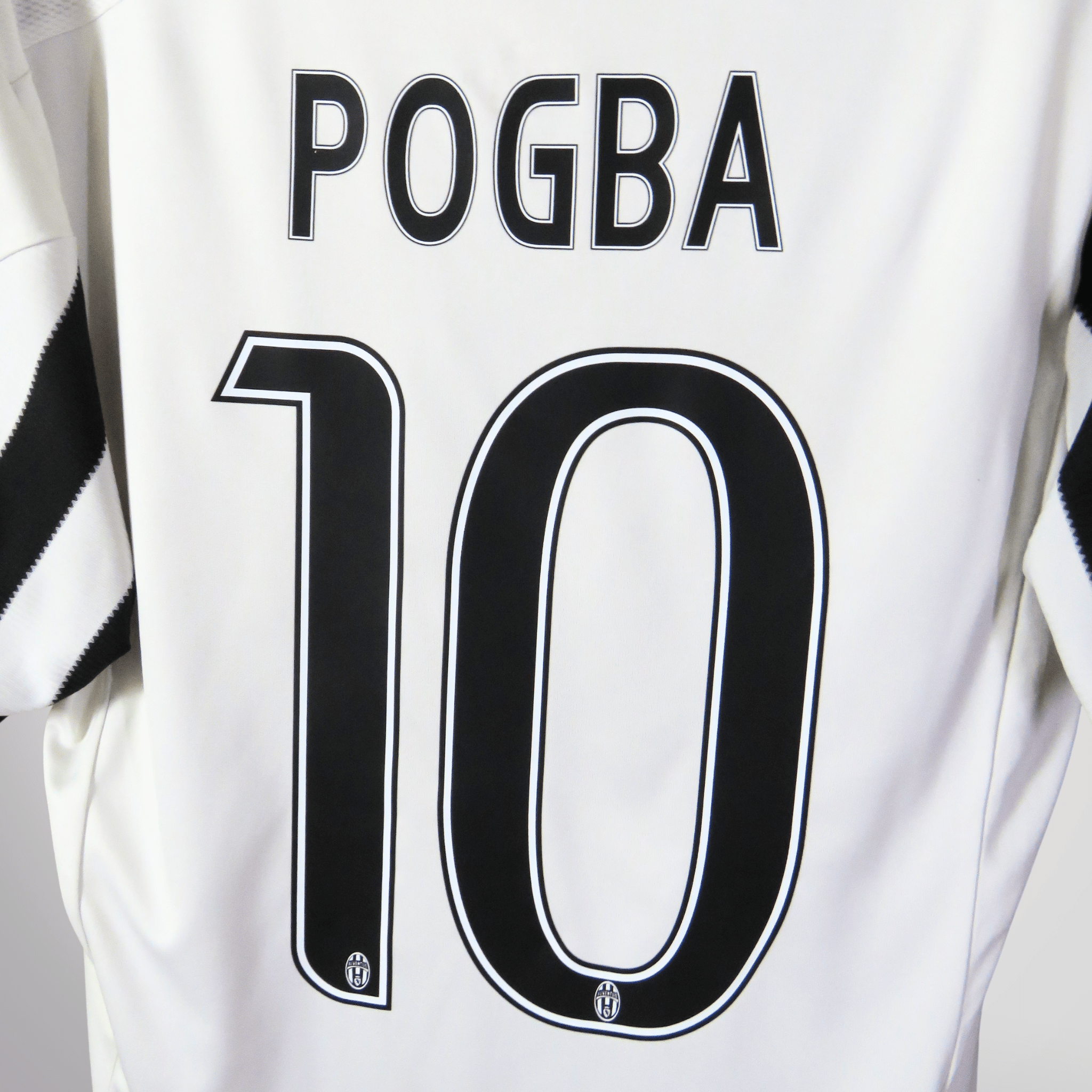 Juventus 2015-16 Home Pogba #10 Shirt M