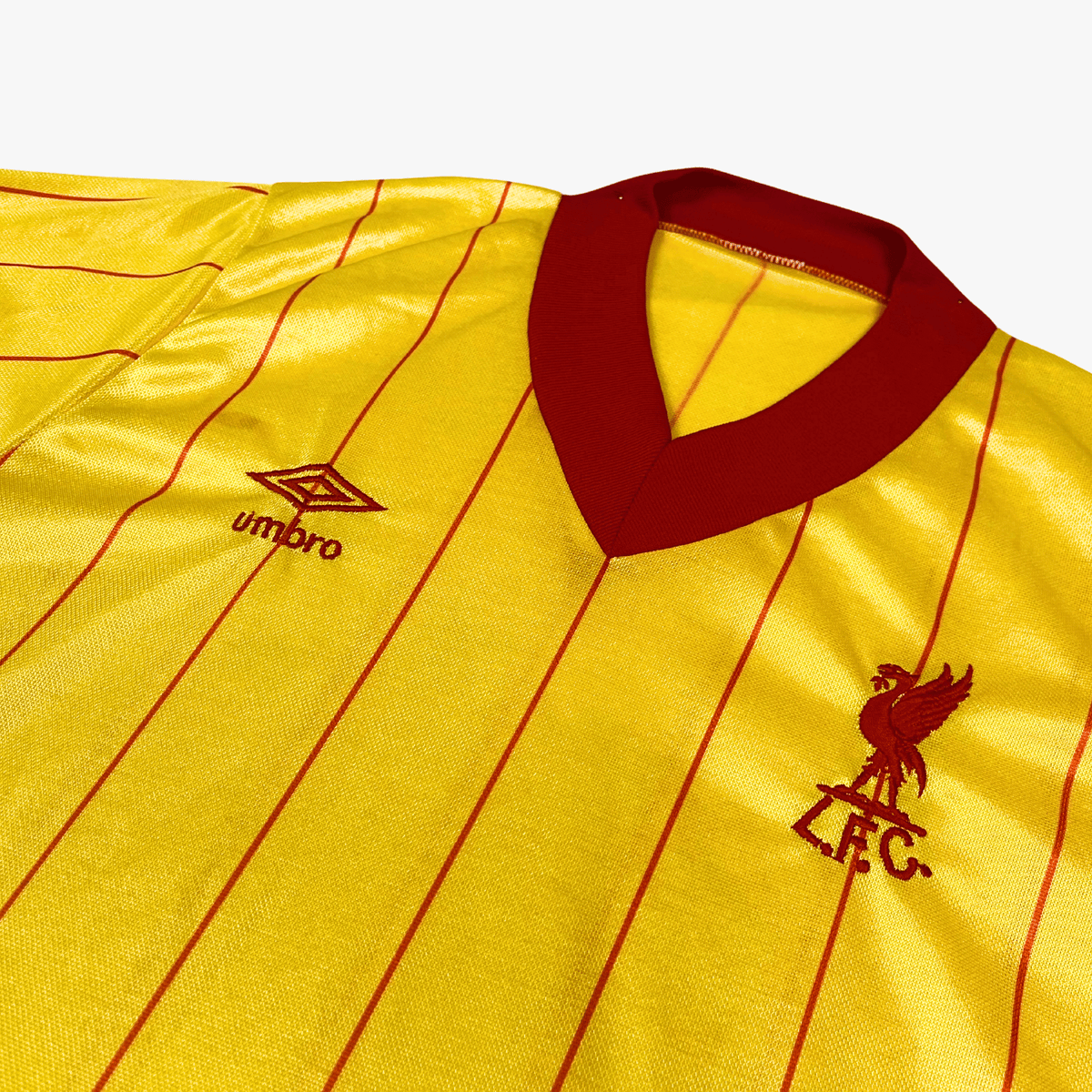 Vintage Liverpool 1981-1984 Away full kit, size M | Nostalgic Football Shirts