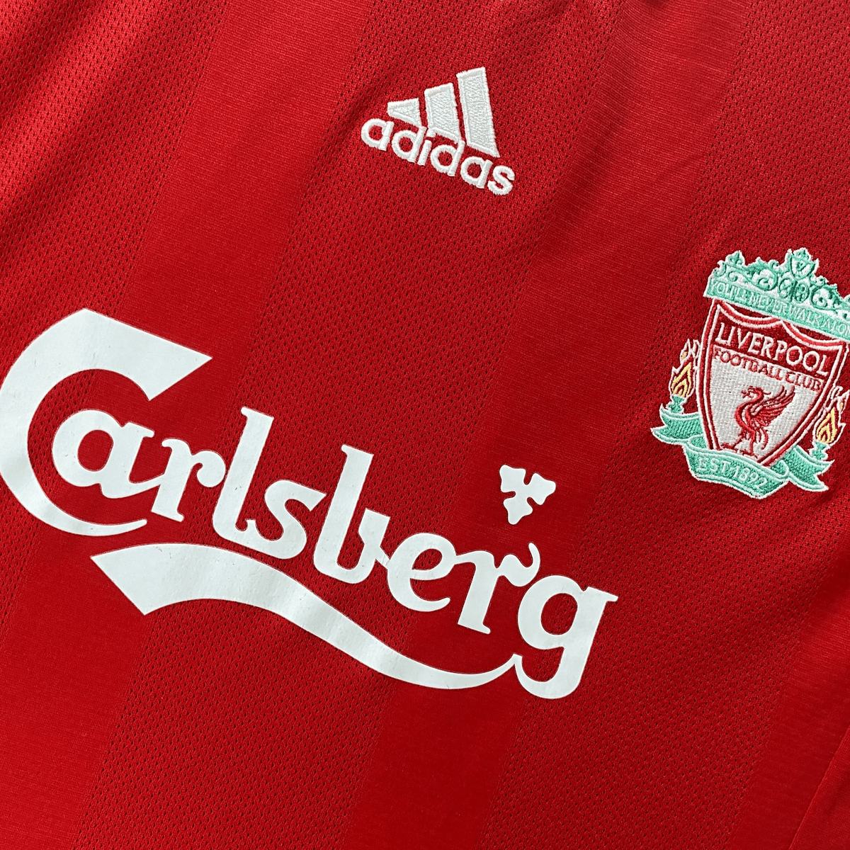 Original Liverpool 2008-2010 Home football shirt, size L, Gerrard 8 | Nostalgic Football Shirts