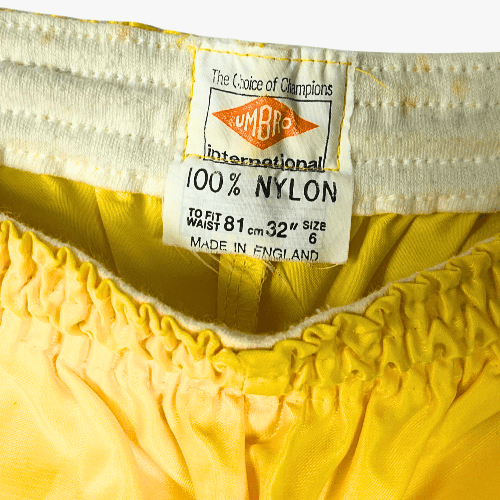 Liverpool 1981-84 Away Full Kit M