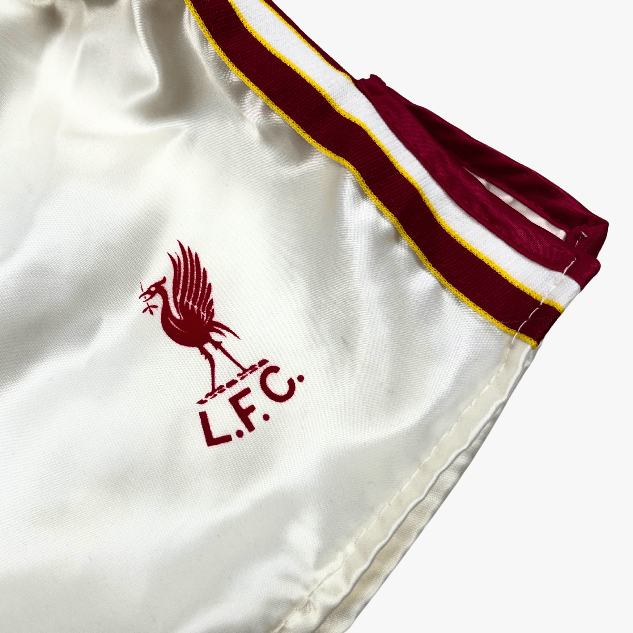 Liverpool 1985-86 Away Full Kit L