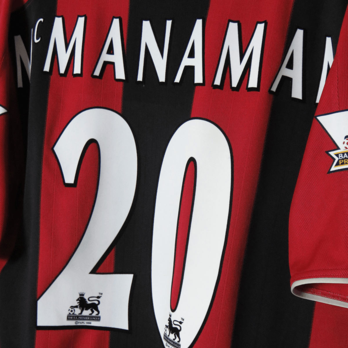 Retro Manchester City 2003-2004 Away football jersey by Reebok, McManaman 20, size XL | Nostalgic Football Shirts