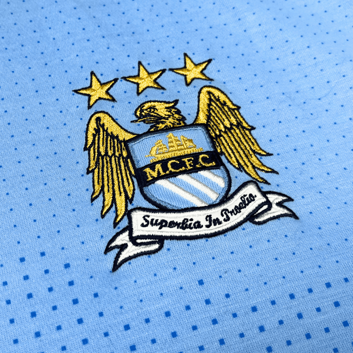 Vintage Manchester City 2011-2012 Home football shirt with Agüero 16 print, size L | Nostalgic Football Shirts