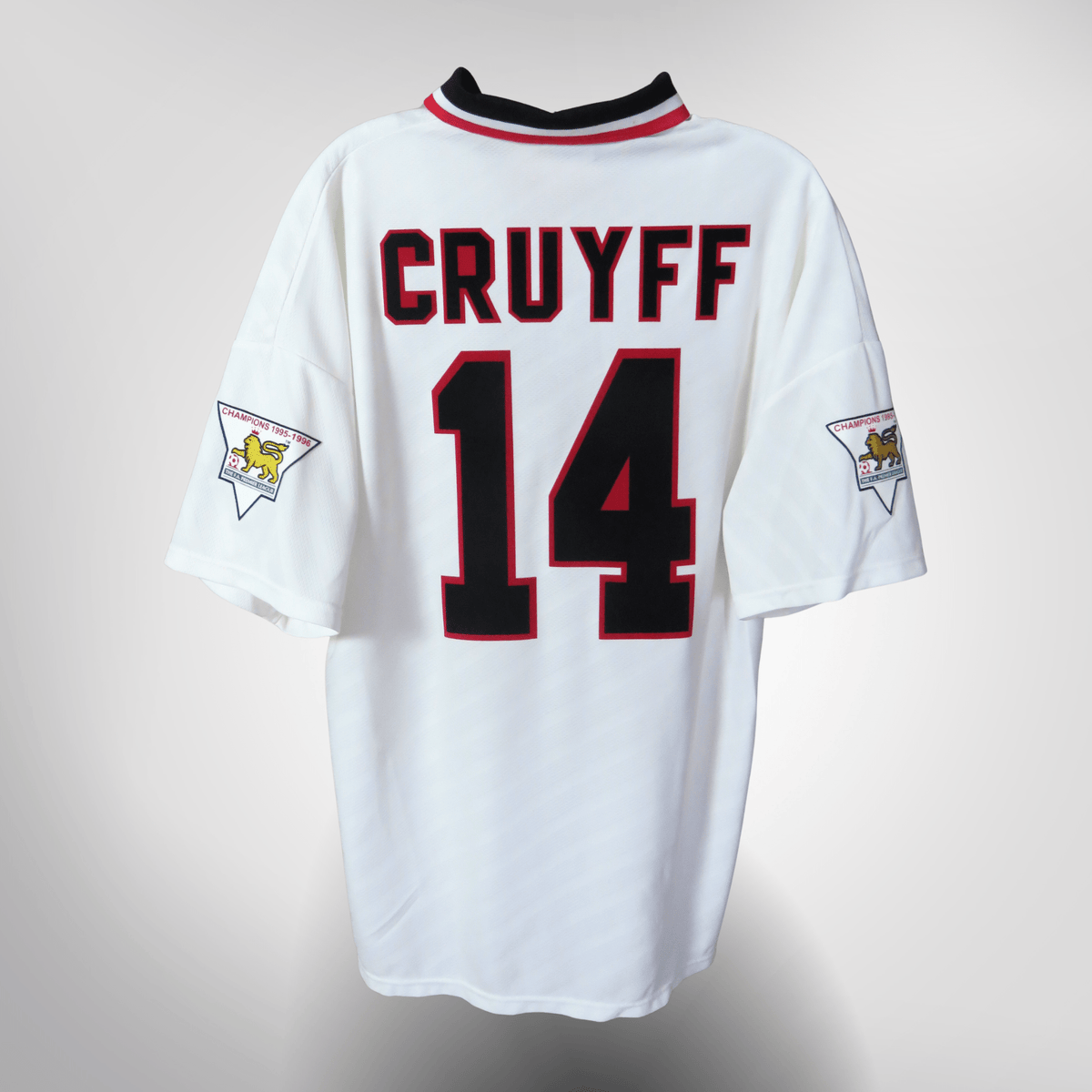 Vintage Manchester United 1996-1997 Away football shirt with Jordi Cruyff 14 print, size XL | Nostalgic Football Shirts