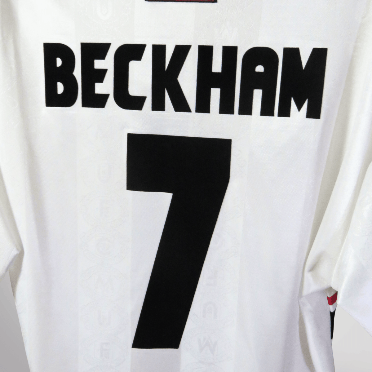 Retro Manchester United 1997-1999 Away football jersey by Umbro, Beckham 7, size L | Nostalgic Football Shirts