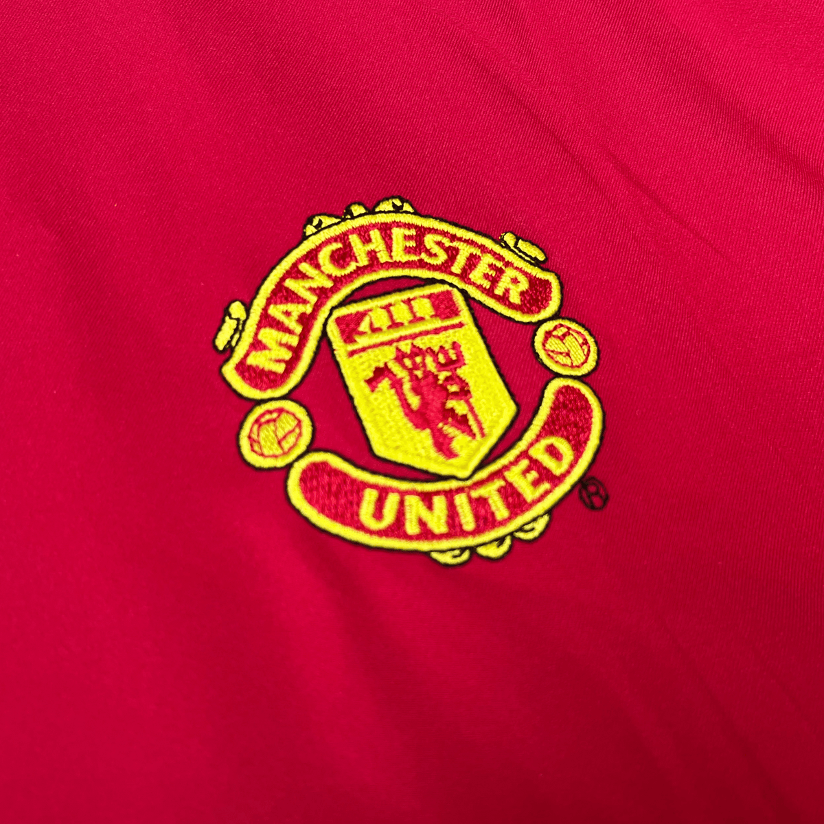 Vintage Manchester United 2002-2004 Home football shirt with Van Nistelrooy 10 print, size XL | Nostalgic Football Shirts
