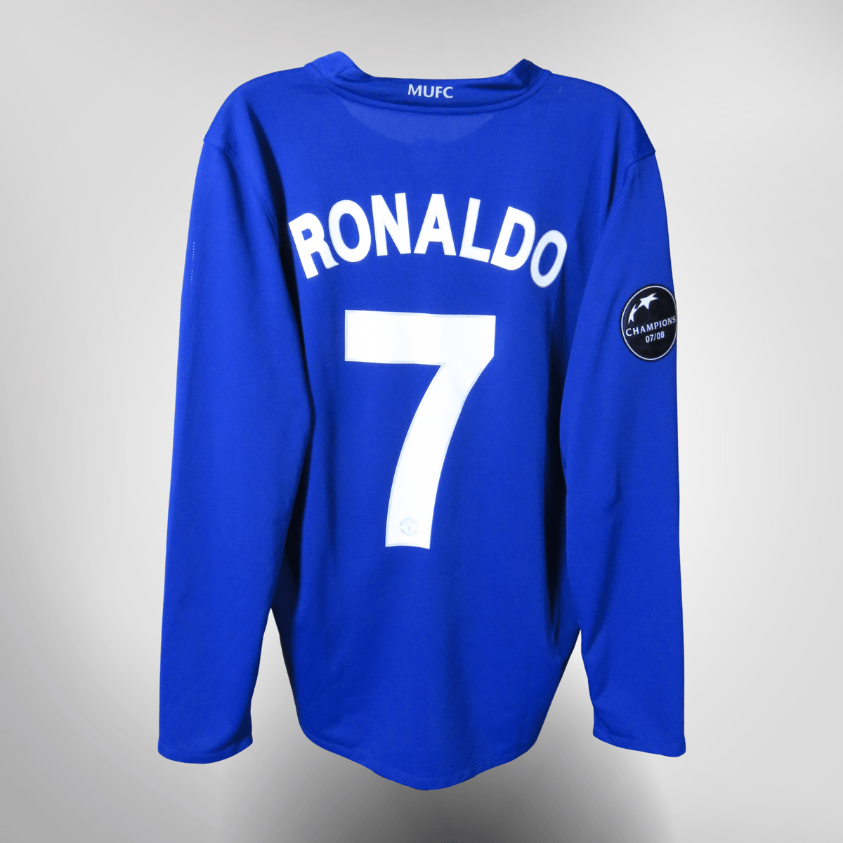 Vintage Manchester United 2008-2009 Third longsleeve football shirt with Ronaldo 7 print, size M | Nostalgic Football Shirts