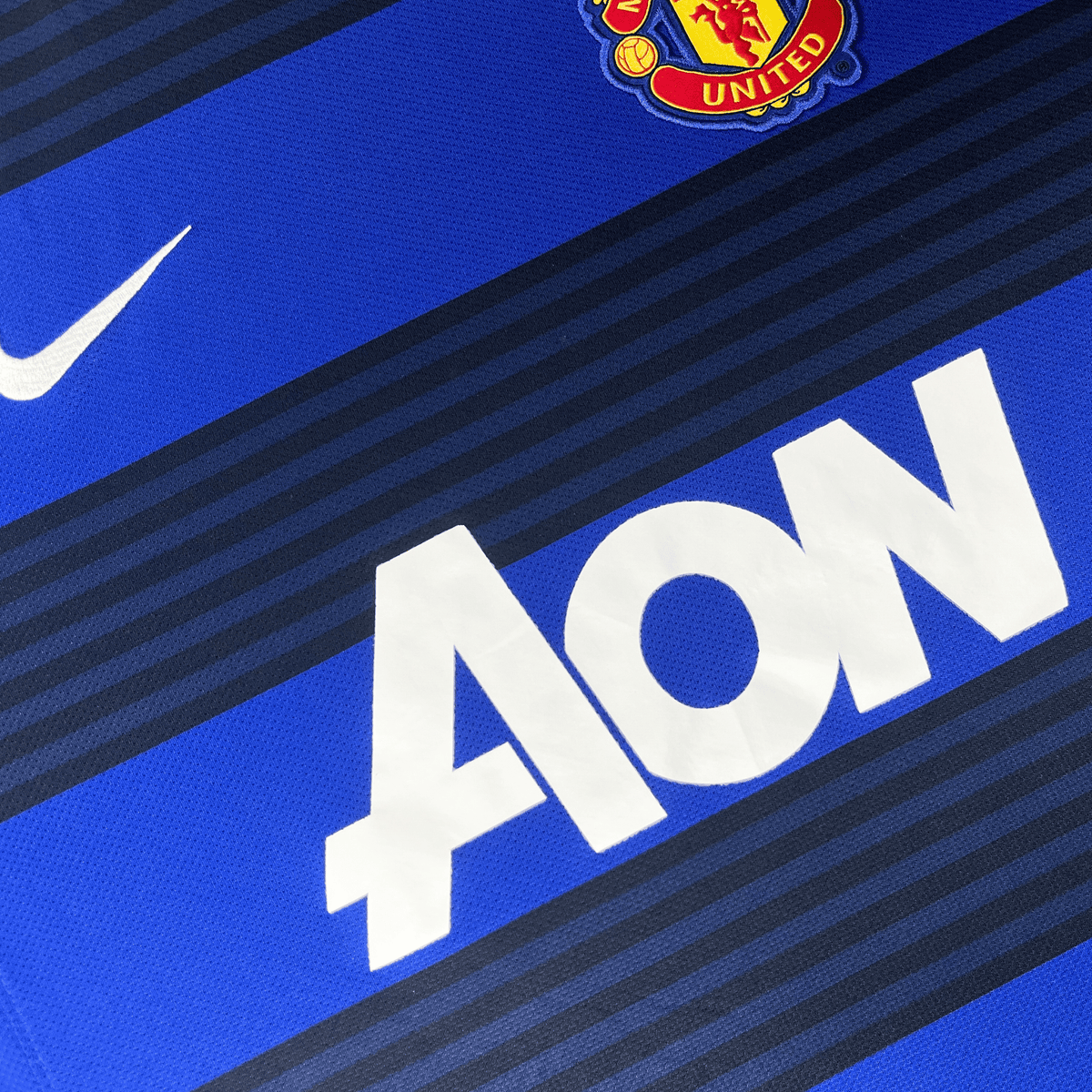 Original Manchester United 2011-2013 Away football shirt, size M, Rooney 10 | Nostalgic Football Shirts