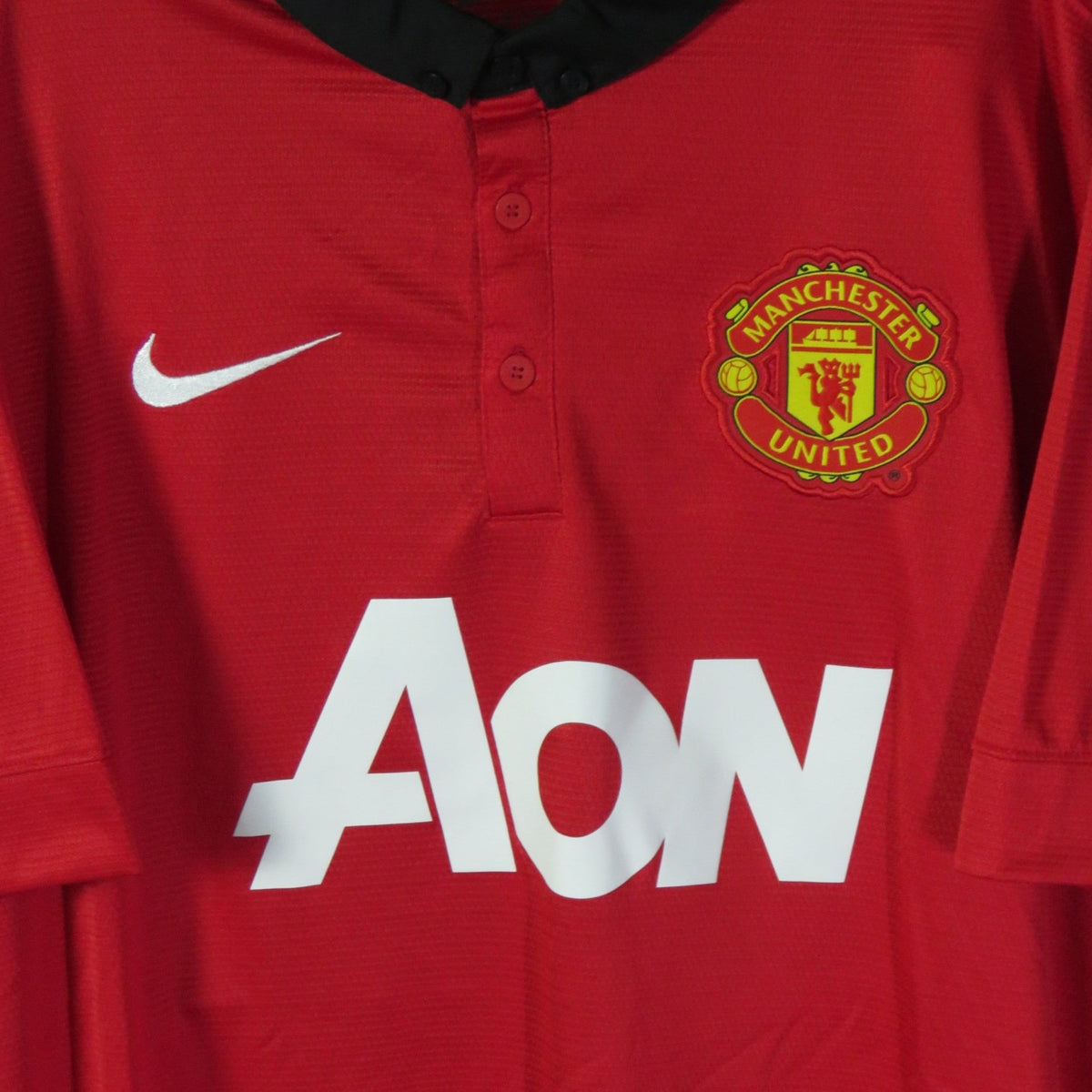 Original Manchester United 2013-2014 Home football shirt, size L, Van Persie 20, product code 532837-624 | Nostalgic Football Shirts