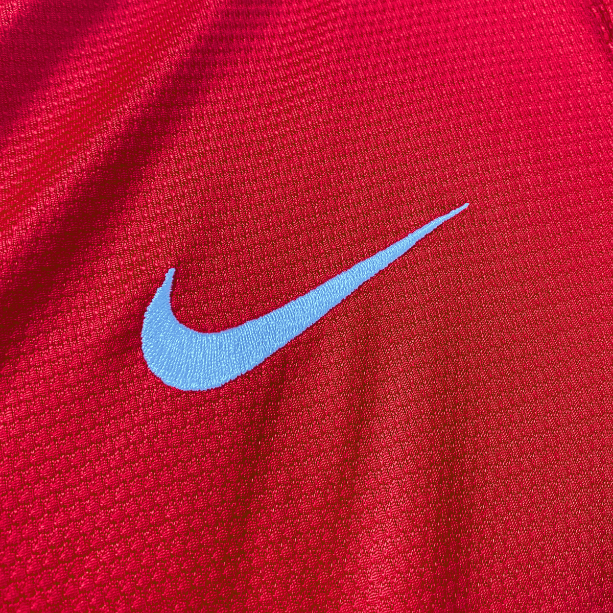 Authentic Nike Manchester United 2013-2014 Home shirt, Van Persie 20 on the back, size L | Nostalgic Football Shirts