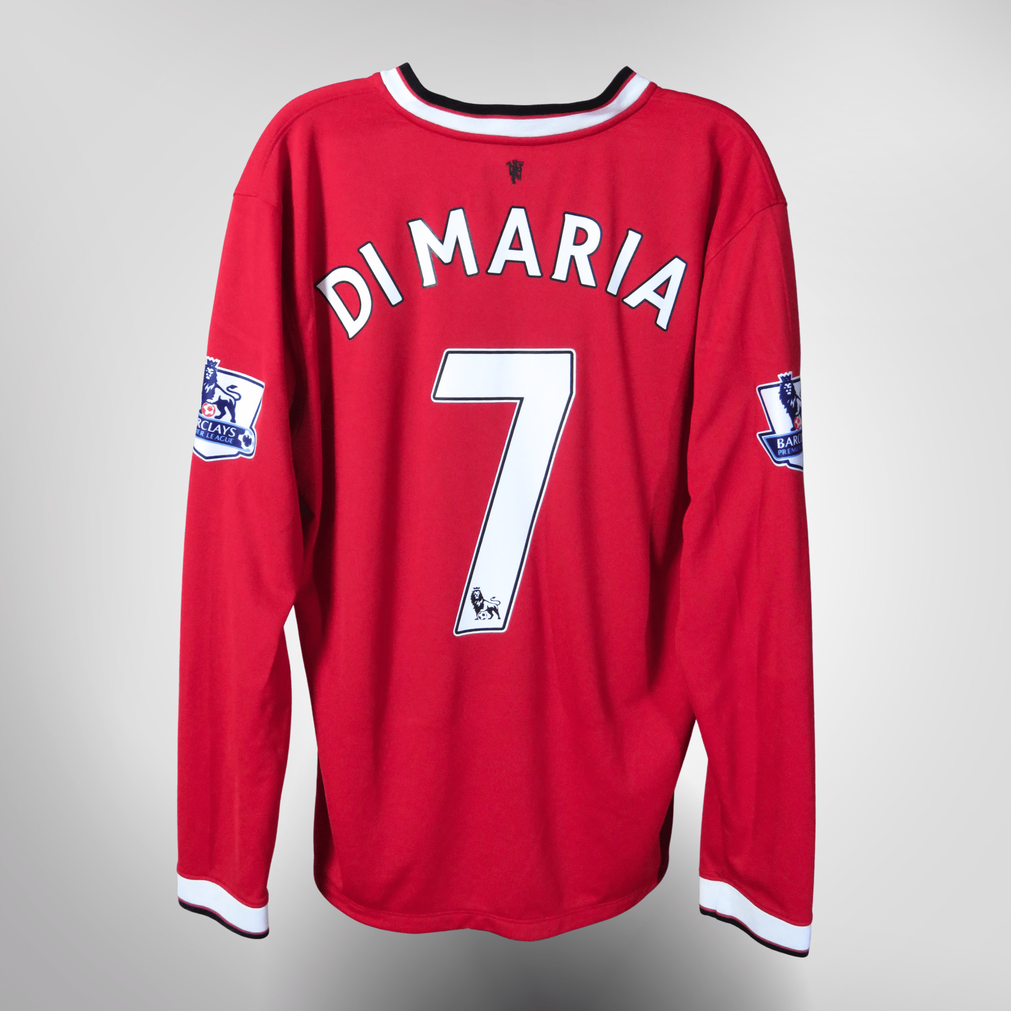 Vintage Manchester United 2014-2015 Home longsleeve football shirt with Di María 7 print, size L | Nostalgic Football Shirts
