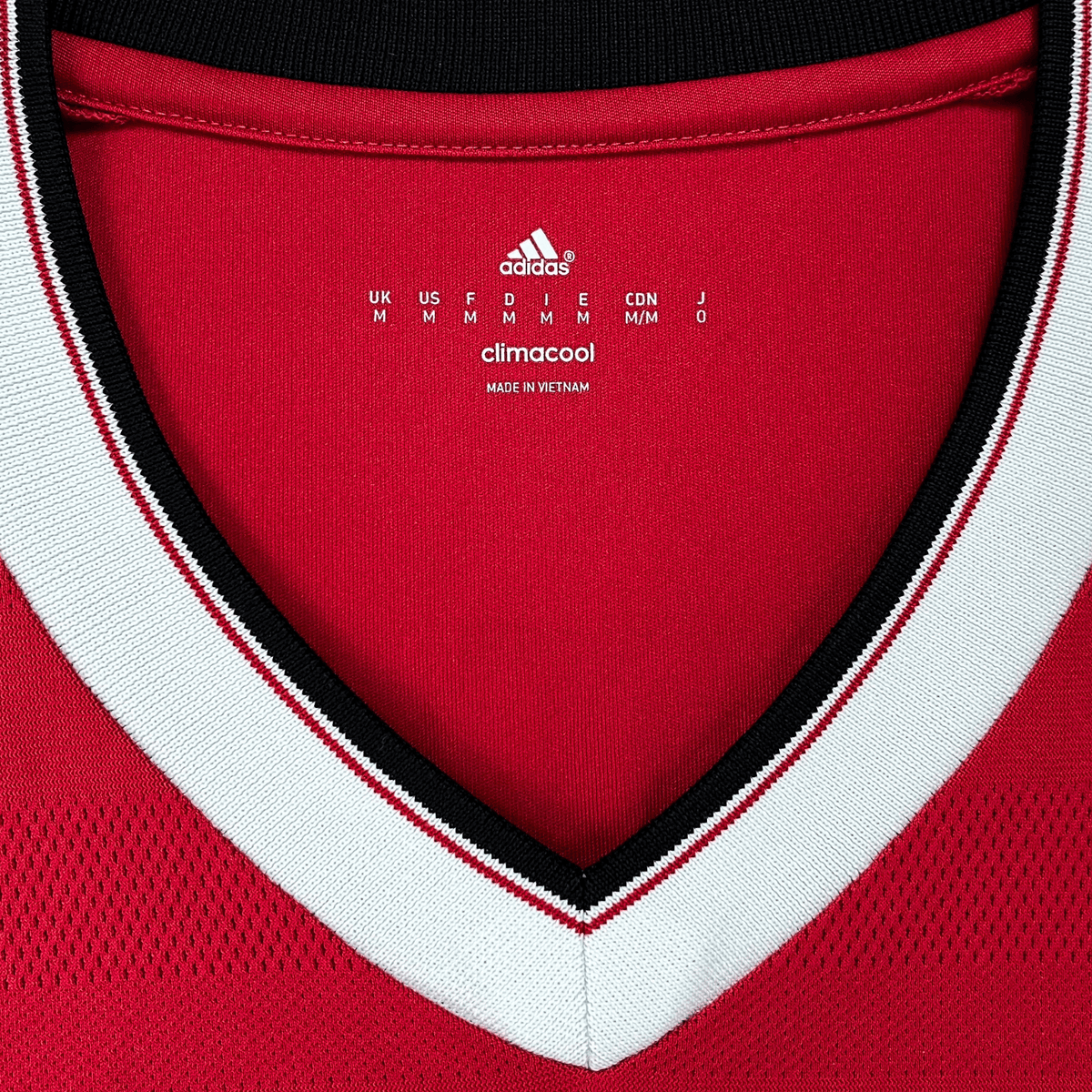 Retro Manchester United 2015-2016 Home football jersey by Adidas, Schweinsteiger 31, size M | Nostalgic Football Shirts