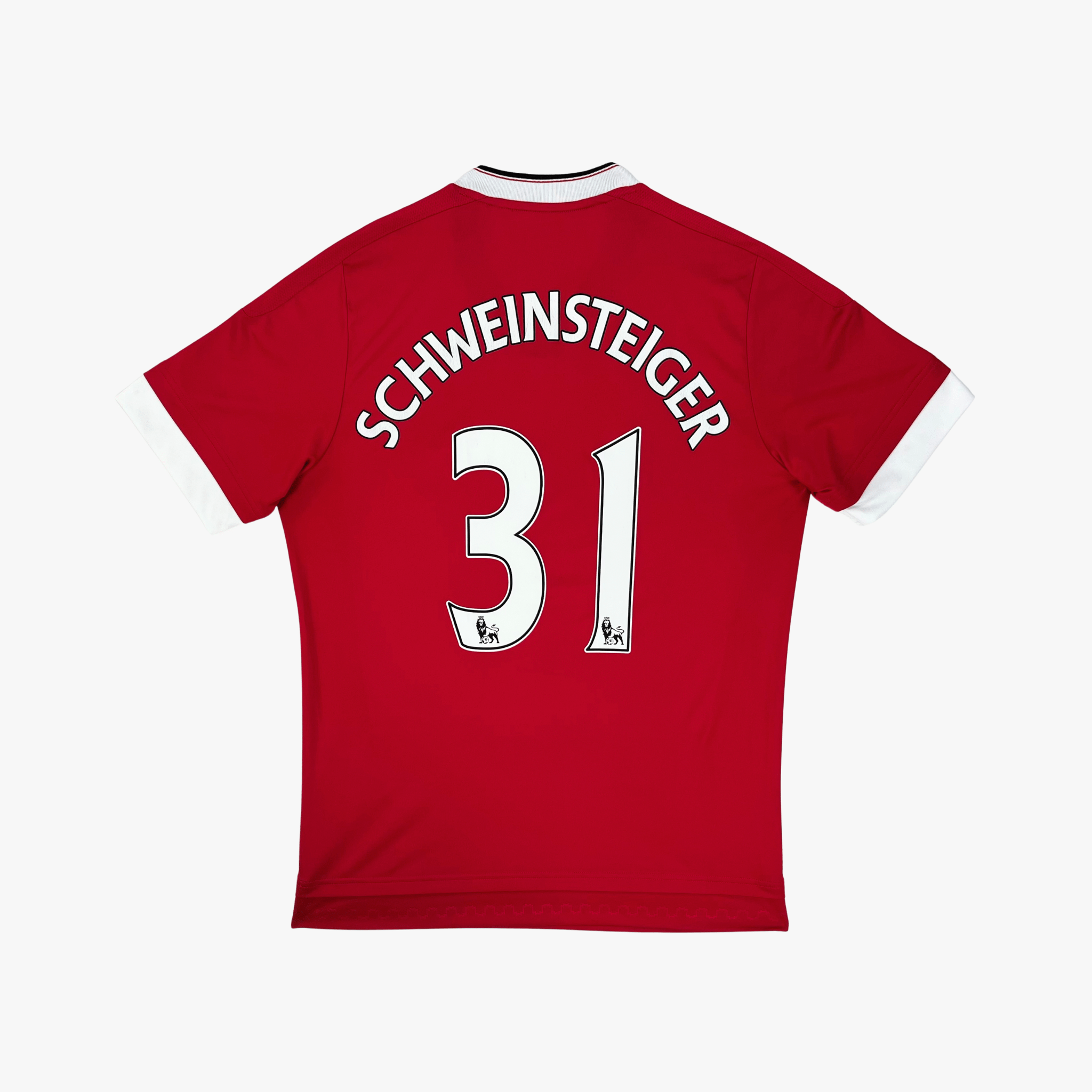 Vintage Manchester United 2015-2016 Home football shirt with Schweinsteiger 31 print, size M | Nostalgic Football Shirts