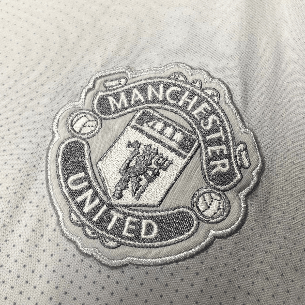 Vintage Manchester United 2017-2018 Third football shirt with Lukaku 9 print, size S | Nostalgic Football Shirts