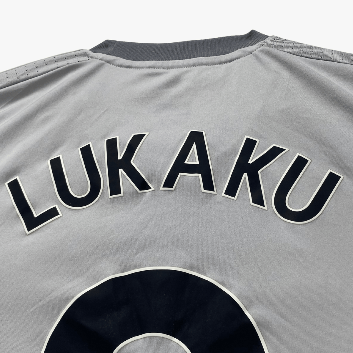Original Manchester United 2017-2018 Third football shirt, size S, Lukaku 9 | Nostalgic Football Shirts