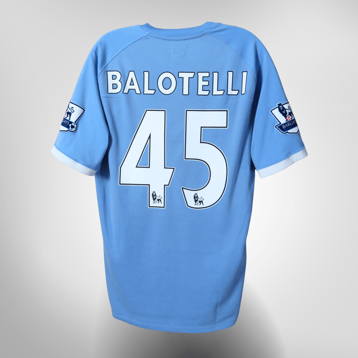 Manchester City 2010-11 Home Balotelli #45 Shirt L