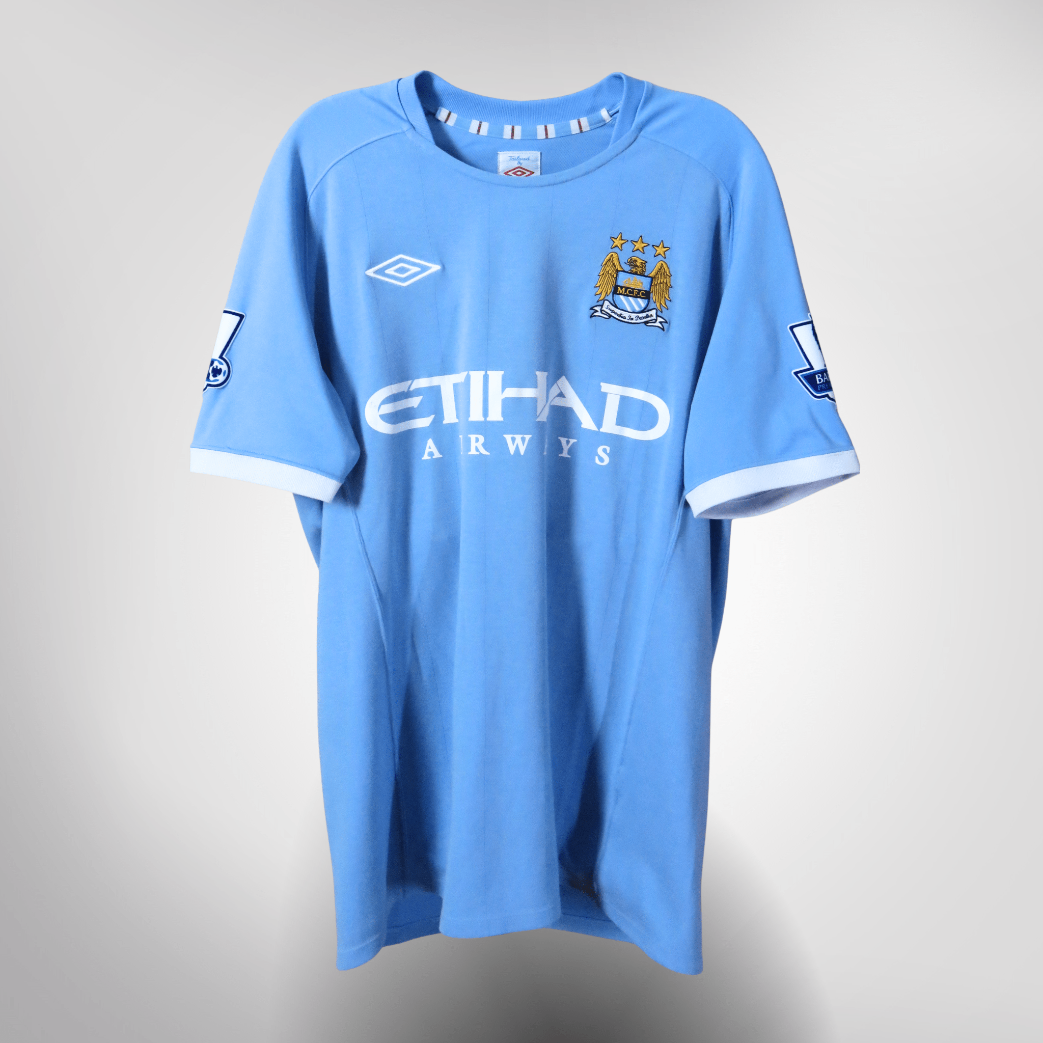 Manchester City 2010-11 Home Balotelli #45 Shirt L