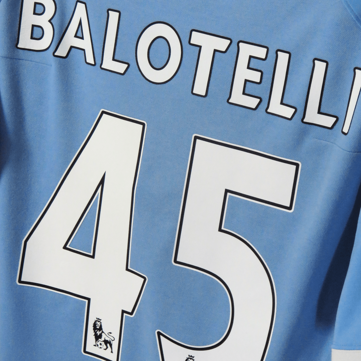Manchester City 2010-11 Home Balotelli #45 Shirt L