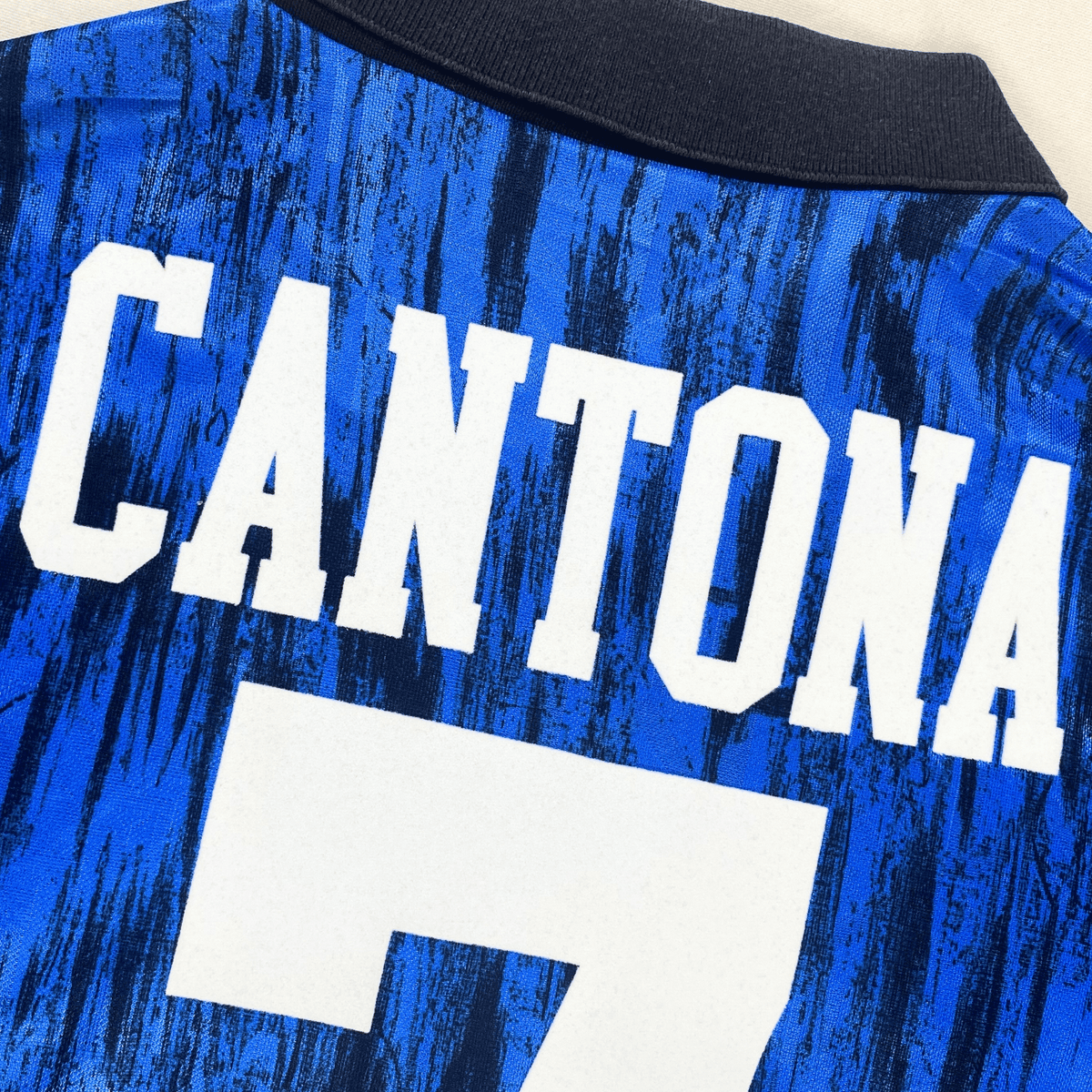 Manchester United 1992-93 Away Cantona #7 Shirt L