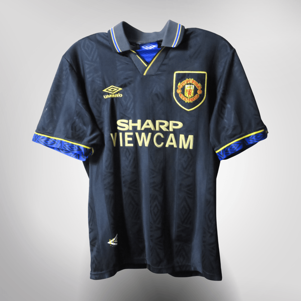 Manchester United 1993-95 Away Giggs #11 Shirt M