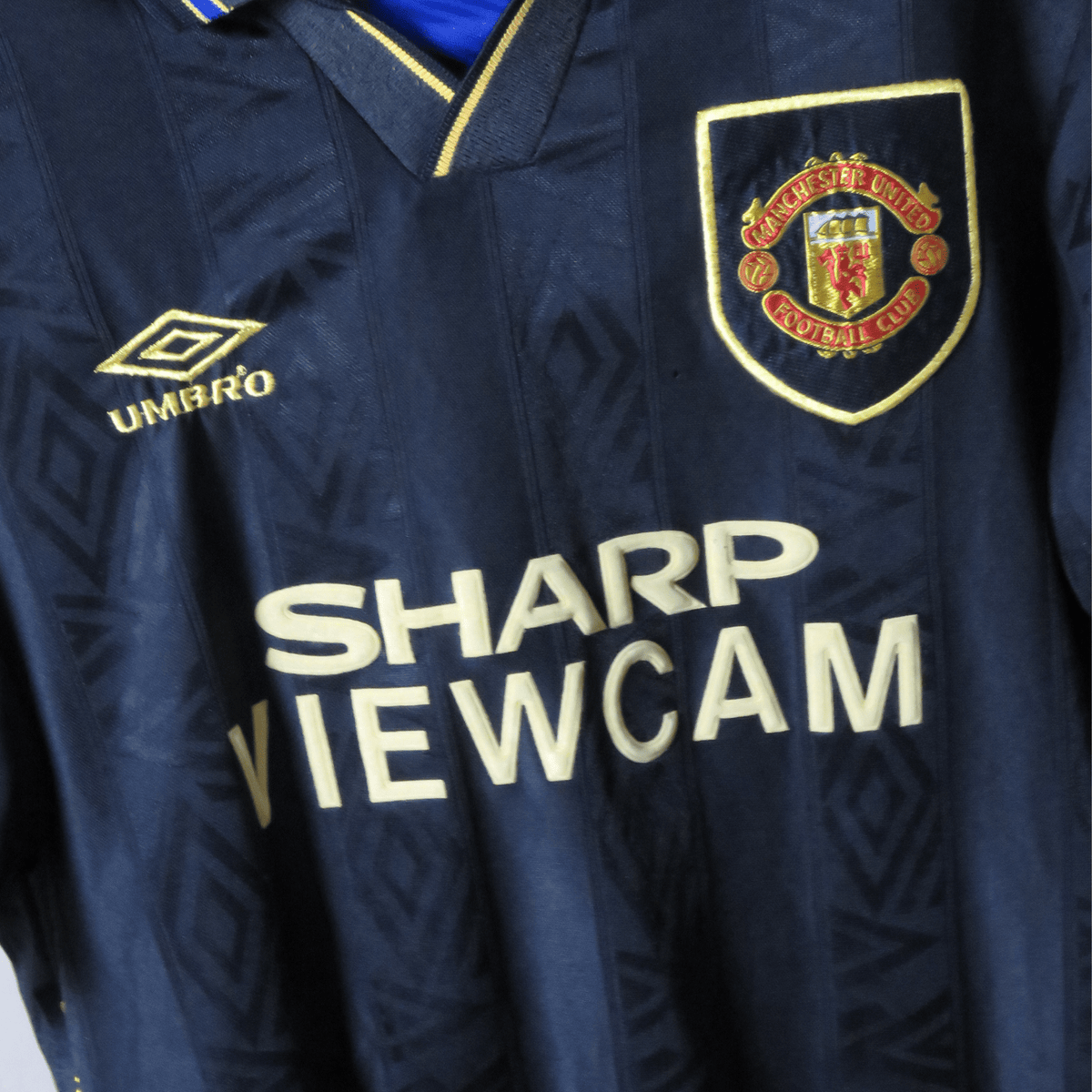 Manchester United 1993-95 Away Giggs #11 Shirt M