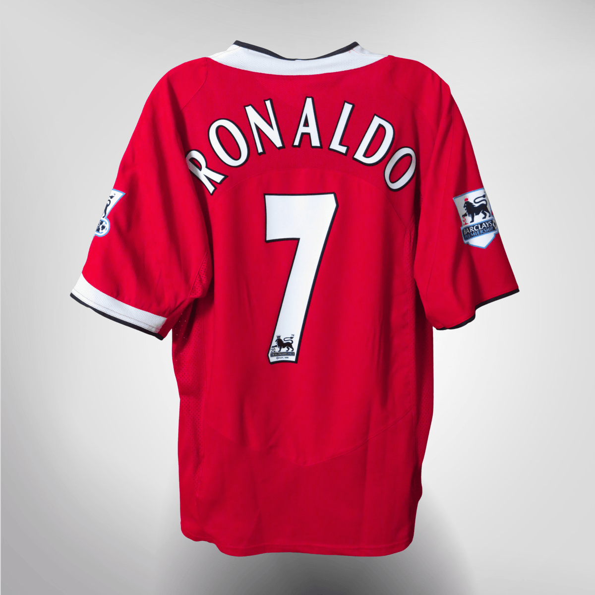 Manchester United 2004-06 Home Ronaldo # Shirt L