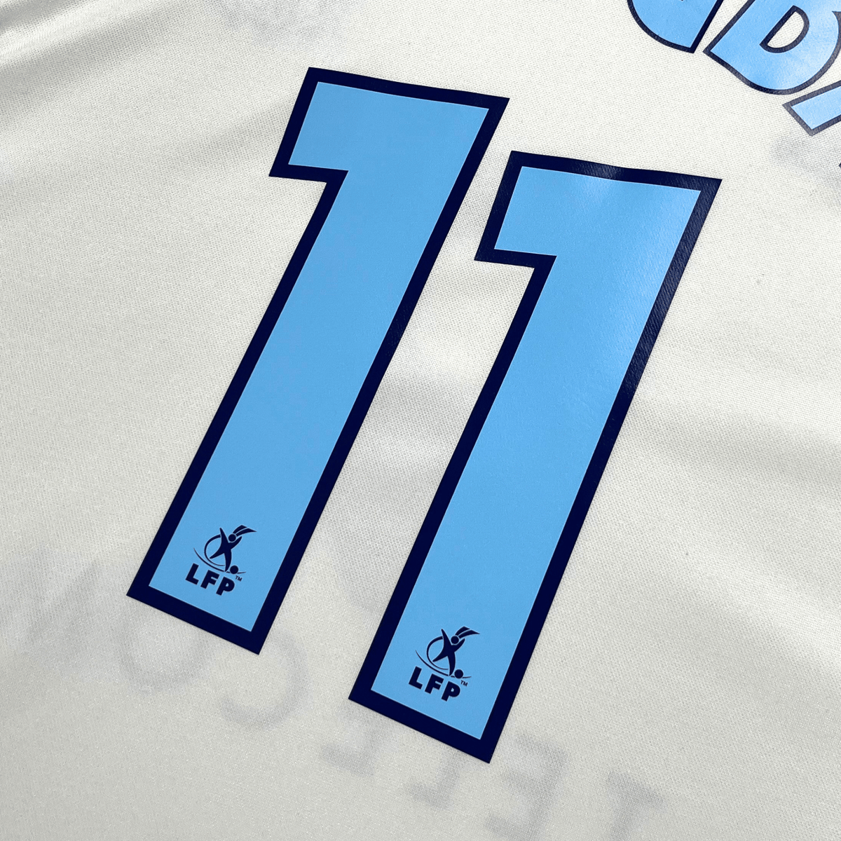 Original Marseille 2003-2004 Home football shirt, size L, Drogba 11 | Nostalgic Football Shirts