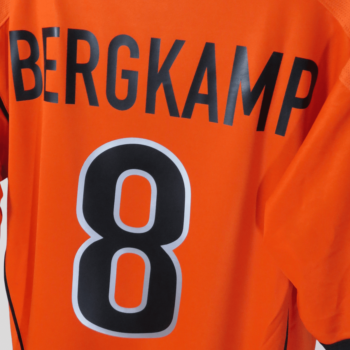 Retro Netherlands 1998-2000 Home football jersey by Nike, Bergkamp 8, size M | Nostalgic Football Shirts