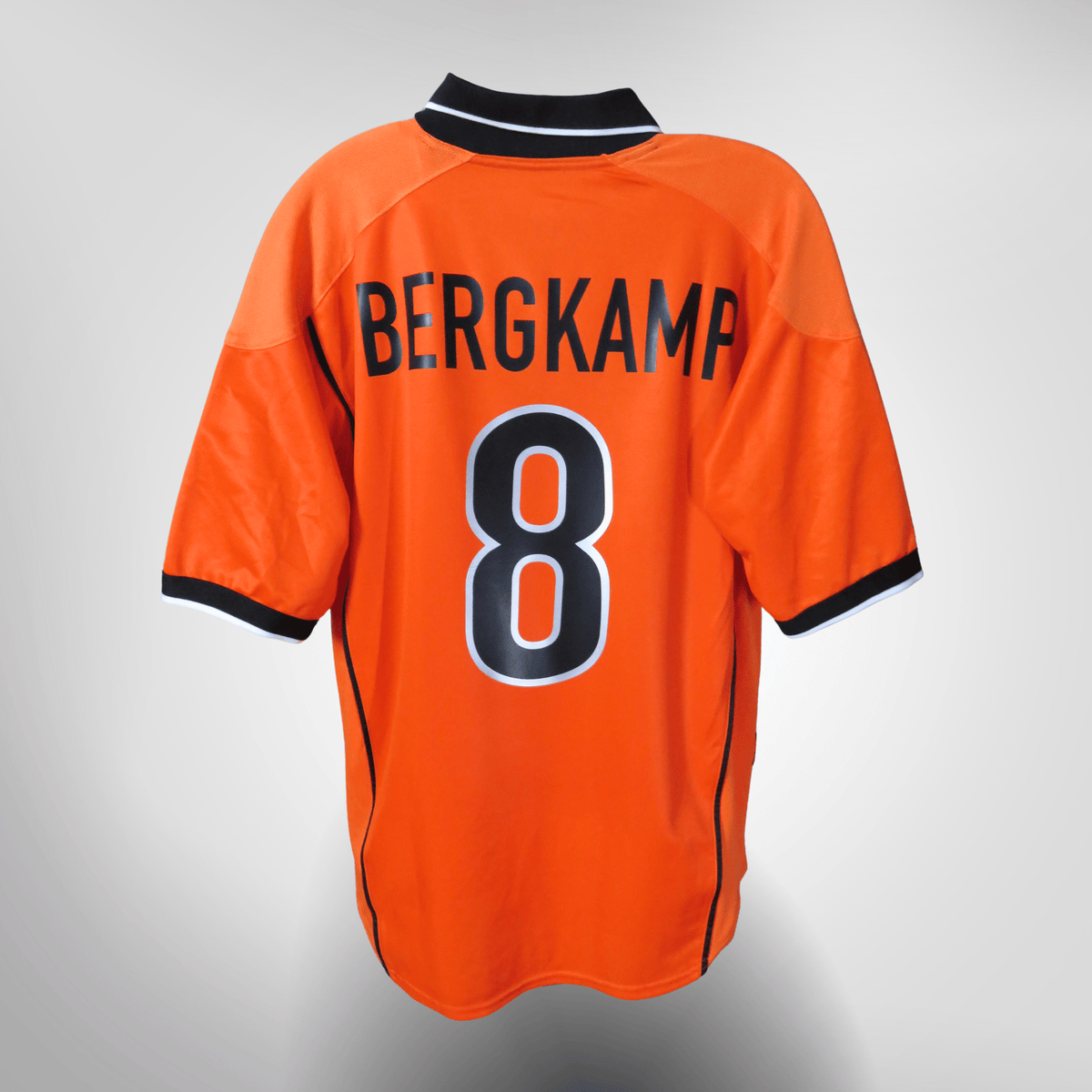 Vintage Netherlands 1998-2000 Home football shirt with Bergkamp 8 print, size M | Nostalgic Football Shirts