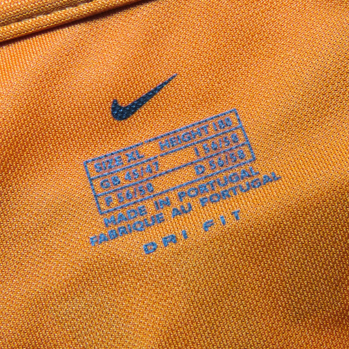 Retro Netherlands 2000-2002 Home football jersey by Nike, Bergkamp 10, size XL | Nostalgic Football Shirts
