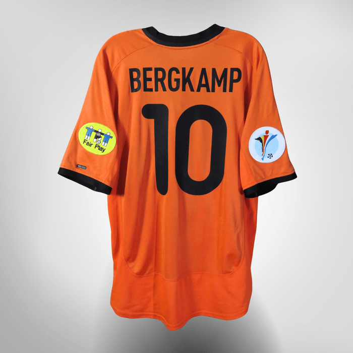 Vintage Netherlands 2000-2002 Home football shirt with Bergkamp 10 print, size XL | Nostalgic Football Shirts