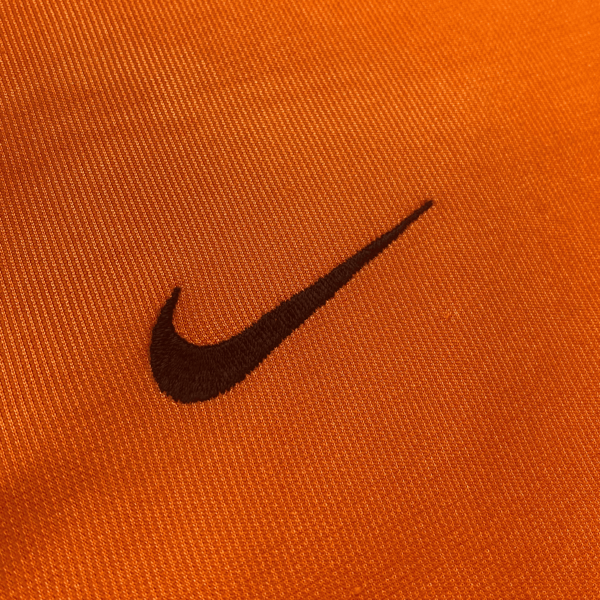 Vintage Netherlands 2000-2002 Home football shirt with Bergkamp 10 print, size XXL | Nostalgic Football Shirts